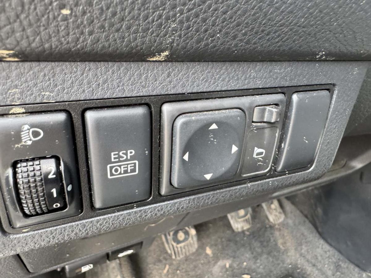 Nissan Tiida original Au&szlig;enspiegel links elektrisch verstellbar HAB Glazed Almond Bj.2009